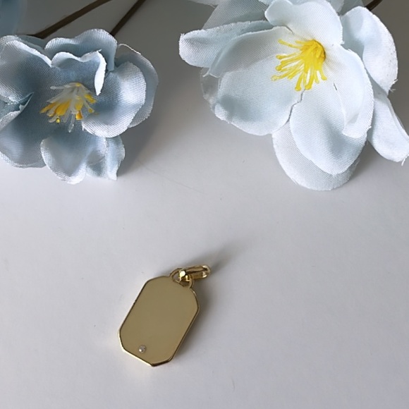 Letter  "C" charm - Picture 4 of 4